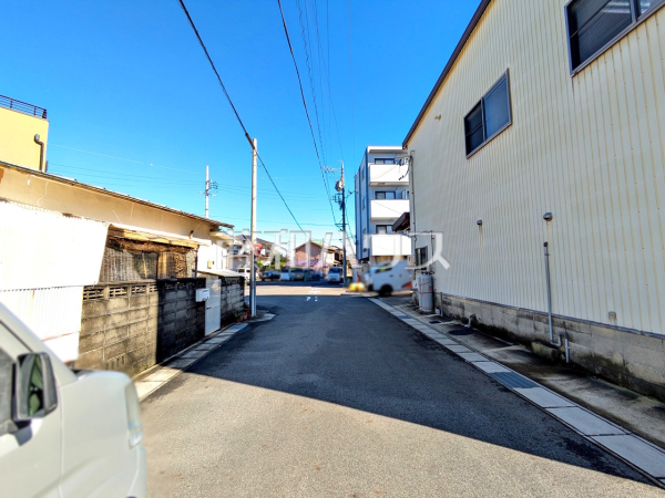 接道状況および現場風景 【春日井市柏井町6丁目】 接道状況および現場風景 【春日井市柏井町6丁目】