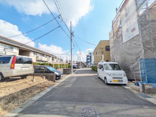 接道状況および現場風景 【春日井市柏井町6丁目】 接道状況および現場風景 【春日井市柏井町6丁目】