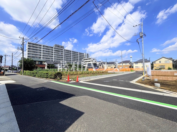 接道状況および現場風景 【西東京市芝久保町3丁目】 接道状況および現場風景 【西東京市芝久保町3丁目】