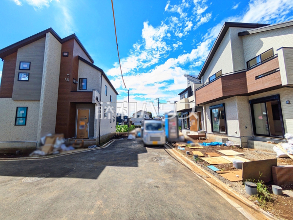 接道状況および現場風景 【西東京市芝久保町3丁目】 接道状況および現場風景 【西東京市芝久保町3丁目】