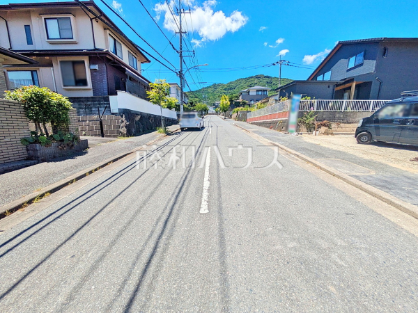 接道状況および現場風景 【福岡市西区野方5丁目】 接道状況および現場風景 【福岡市西区野方5丁目】