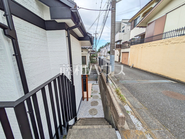 玄関 【多摩市聖ヶ丘3丁目】 玄関 【多摩市聖ヶ丘3丁目】