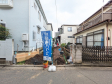 道路から奥まった住まいは、車や人通りも気にならずプライバシーの確保された住空間を保つことができます。 【志木市本町3丁目】 道路から奥まった住まいは、車や人通りも気にならずプライバシーの確保された住空間を保つことができます。 【志木市本町3丁目】
