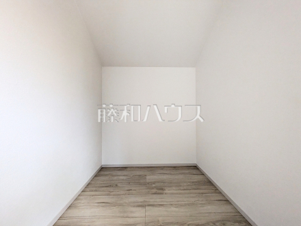 1号棟 ウォークインクローゼット 【新座市池田5丁目】/撮影日2026/09/11