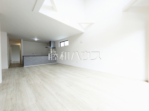 1号棟 リビング 【新座市池田5丁目】