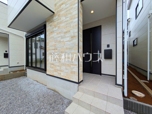 2号棟 玄関 【新座市池田5丁目】