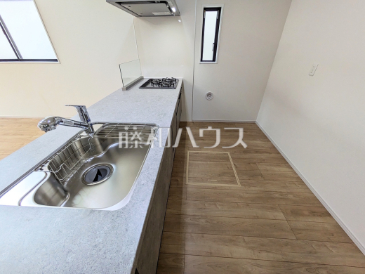 2号棟 キッチン 【新座市池田5丁目】