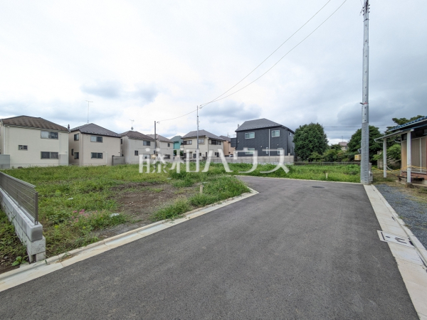 接道状況および現場風景 【小金井市貫井南町4丁目】 接道状況および現場風景 【小金井市貫井南町4丁目】