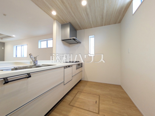 1号棟 キッチン 【武蔵村山市中原2丁目】 1号棟 キッチン 【武蔵村山市中原2丁目】