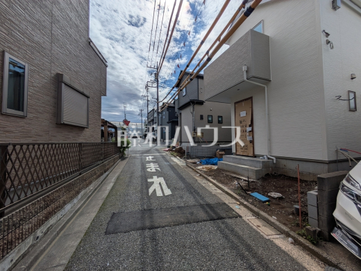 接道状況および現場風景 【練馬区大泉学園町5丁目】