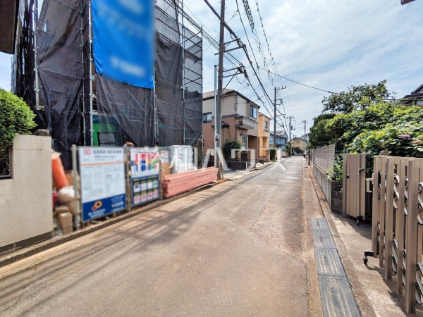 接道状況および現場風景 【所沢市緑町4丁目】 接道状況および現場風景 【所沢市緑町4丁目】