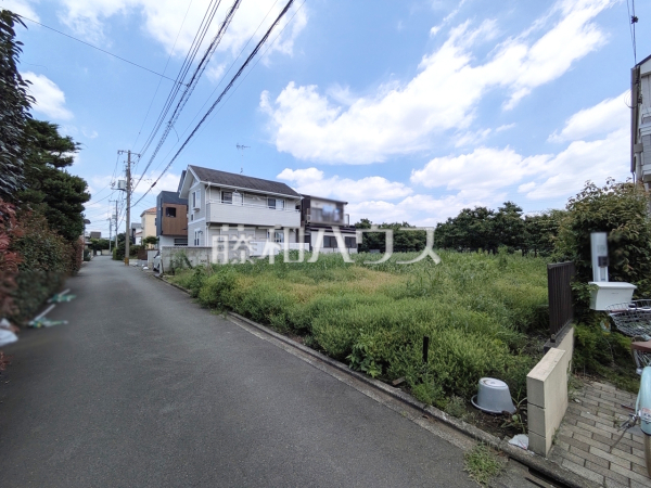 接道状況および現場風景 【三鷹市井口4丁目】 接道状況および現場風景 【三鷹市井口4丁目】