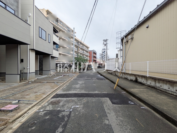 接道状況および現場風景 【福岡市東区筥松1丁目】 接道状況および現場風景 【福岡市東区筥松1丁目】