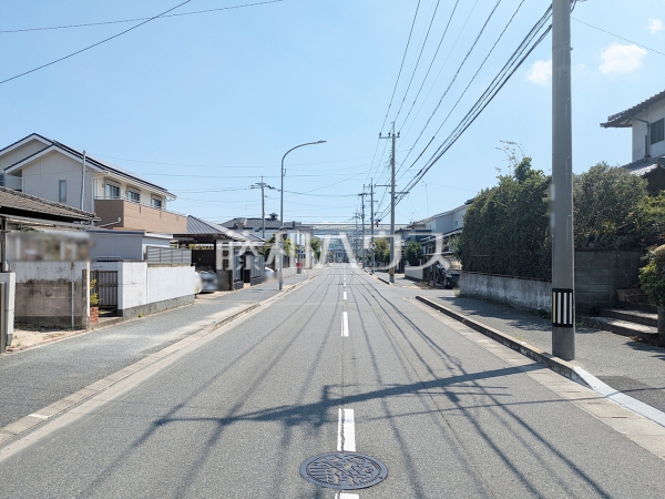 接道状況および現場風景 【福岡市西区石丸3丁目】 接道状況および現場風景 【福岡市西区石丸3丁目】