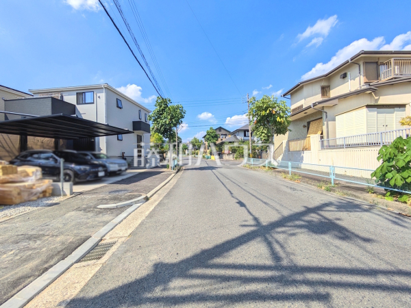 接道状況および現場風景 【春日井市中央台6丁目】 接道状況および現場風景 【春日井市中央台6丁目】