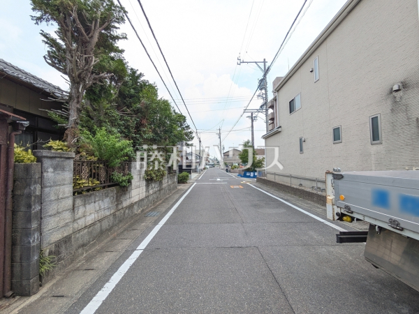 接道状況および現場風景 【岩倉市東町白山】 接道状況および現場風景 【岩倉市東町白山】
