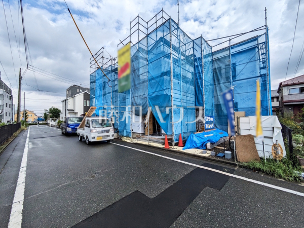 接道状況および現場風景 【東大和市立野1丁目】 接道状況および現場風景 【東大和市立野1丁目】