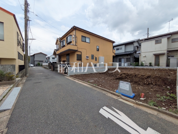 接道状況および現場風景 【練馬区大泉学園町5丁目】 接道状況および現場風景 【練馬区大泉学園町5丁目】