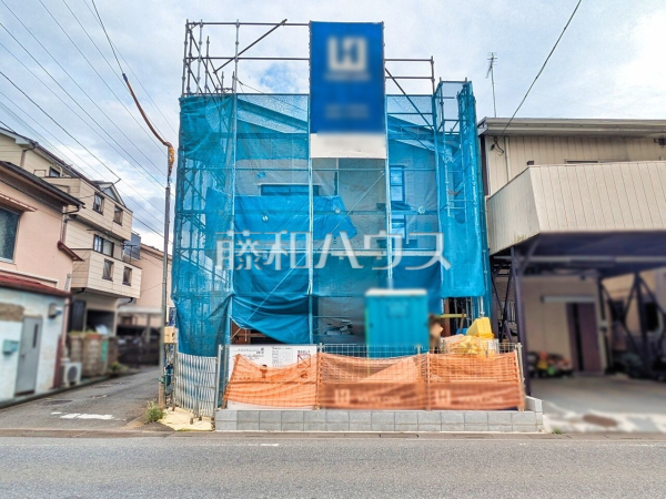 外観 【新座市畑中1丁目】 ここに住む方を想像して、着々と建築しております! 外観 【新座市畑中1丁目】 ここに住む方を想像して、着々と建築しております!