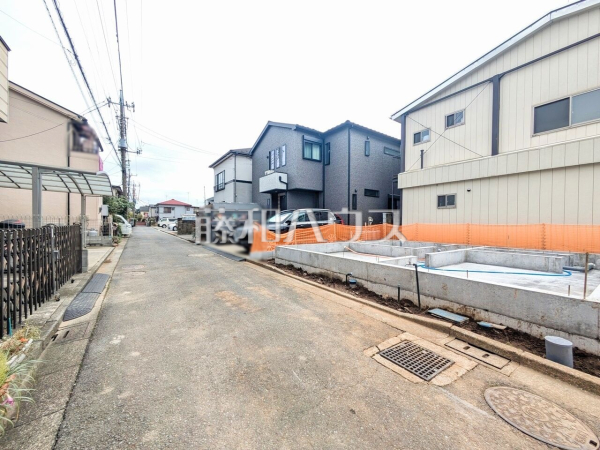 接道状況および現場風景 【新座市畑中1丁目】 接道状況および現場風景 【新座市畑中1丁目】