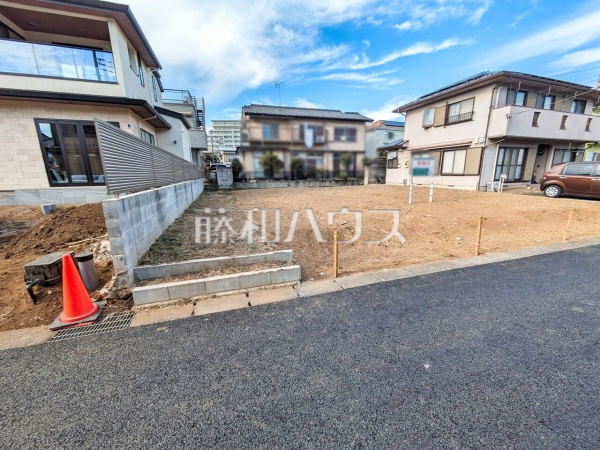 1号地 まだまだ建築中ですが、ぜひ現地をご覧になりませんか?基礎・上棟の状態は建築中にしかご覧になれません! 【西東京市緑町2丁目】 1号地 まだまだ建築中ですが、ぜひ現地をご覧になりませんか?基礎・上棟の状態は建築中にしかご覧になれません! 【西東京市緑町2丁目】