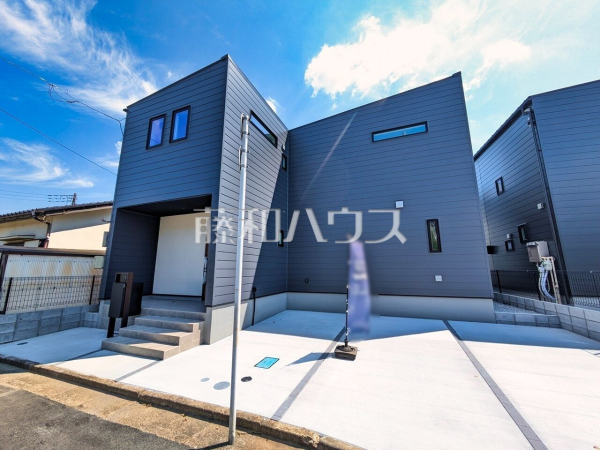 2号棟 外観 【所沢市小手指南2丁目】 周辺環境はもちろん、日当たりや設備仕様など、実際に行ってみないと分からないことも多くございます。営業担当がご案内いたしますので、お気軽にお問い合わせください。 2号棟 外観 【所沢市小手指南2丁目】 周辺環境はもちろん、日当たりや設備仕様など、実際に行ってみないと分からないことも多くございます。営業担当がご案内いたしますので、お気軽にお問い合わせください。