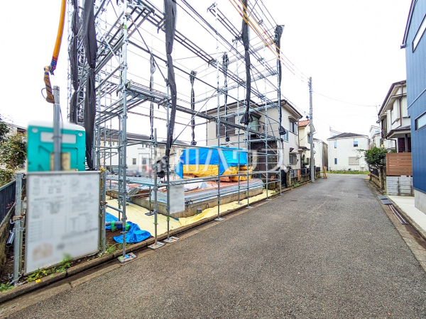 接道状況および現場風景 【昭島市宮沢町】 接道状況および現場風景 【昭島市宮沢町】