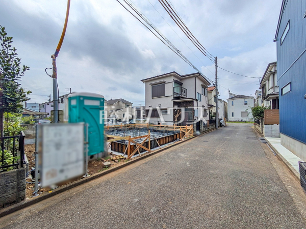 接道状況および現場風景 【昭島市宮沢町】 接道状況および現場風景 【昭島市宮沢町】