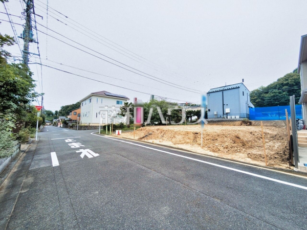 接道状況および現場風景 【八王子市鹿島】 接道状況および現場風景 【八王子市鹿島】