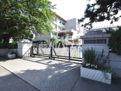 所沢市立安松中学校 所沢市立安松中学校