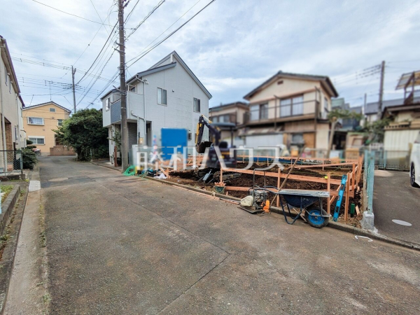 接道状況および現場風景 【所沢市大字松郷】 接道状況および現場風景 【所沢市大字松郷】