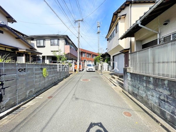 接道状況および現場風景 【福岡市早良区野芥7丁目】 接道状況および現場風景 【福岡市早良区野芥7丁目】