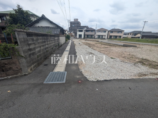 接道状況および現場風景 【春日井市上条町6丁目】 接道状況および現場風景 【春日井市上条町6丁目】