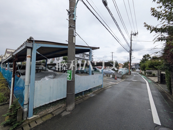 接道状況および現場風景 【世田谷区喜多見5丁目】 接道状況および現場風景 【世田谷区喜多見5丁目】