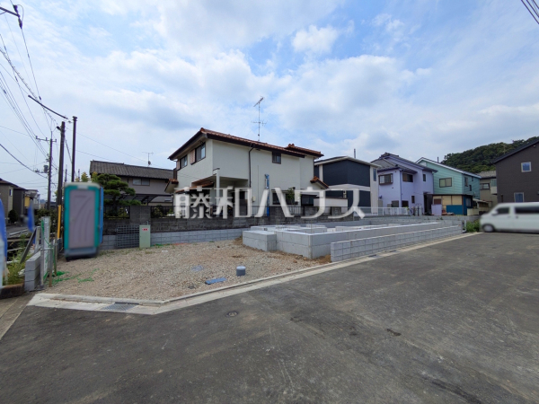 接道状況および現場風景 【日野市大字日野】 接道状況および現場風景 【日野市大字日野】