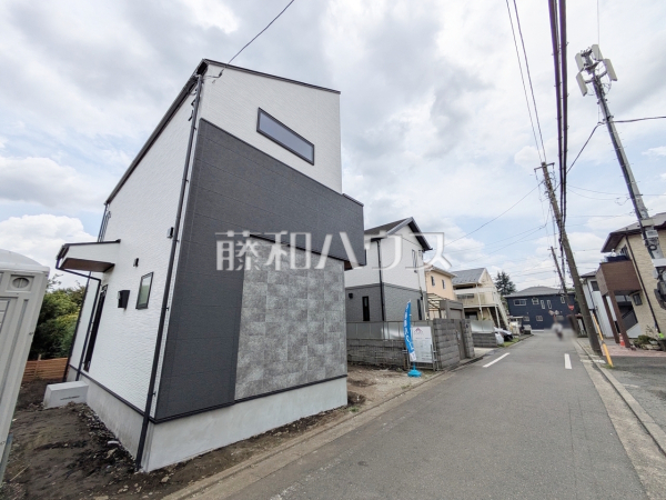 接道状況および現場風景 【三鷹市大沢5丁目】 接道状況および現場風景 【三鷹市大沢5丁目】