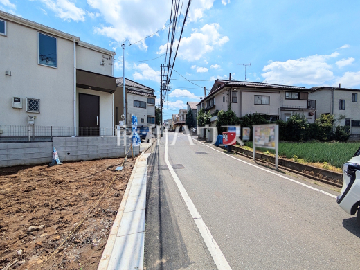 接道状況および現場風景 【練馬区大泉学園町5丁目】