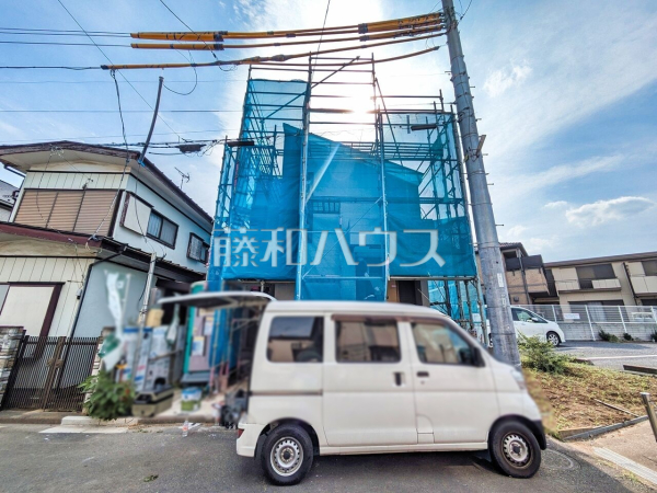 外観 【所沢市若狭4丁目】 見学はしたいけど、なかなか時間が取れない・・・そんな方に出勤前や仕事終わりにマイホームを見学できるサポートをいたします。 外観 【所沢市若狭4丁目】 見学はしたいけど、なかなか時間が取れない・・・そんな方に出勤前や仕事終わりにマイホームを見学できるサポートをいたします。