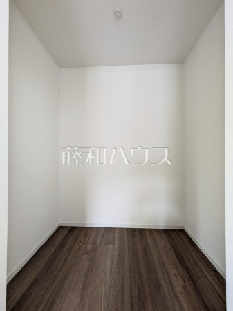 2号棟 ウォークインクローゼット 【東村山市野口町4丁目】 2号棟 ウォークインクローゼット 【東村山市野口町4丁目】