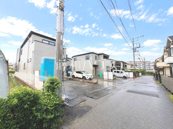 接道状況および現場風景 【東村山市野口町4丁目】 接道状況および現場風景 【東村山市野口町4丁目】