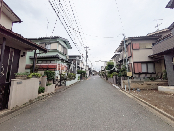 接道状況および現場風景 【新座市野火止3丁目】 接道状況および現場風景 【新座市野火止3丁目】