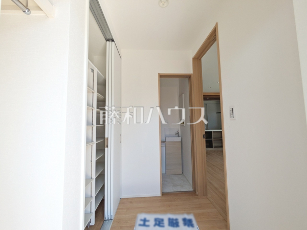 玄関 【新座市野火止3丁目】 玄関 【新座市野火止3丁目】