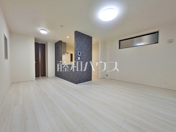 リビング 【小平市小川西町2丁目】 リビング 【小平市小川西町2丁目】