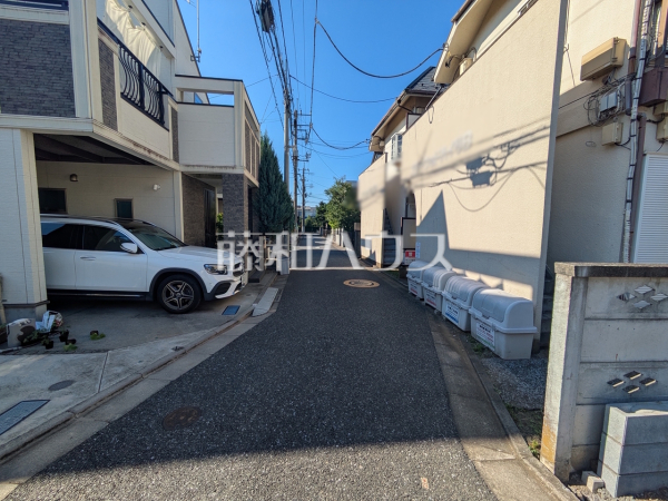 接道状況および現場風景 【練馬区石神井町7丁目】 接道状況および現場風景 【練馬区石神井町7丁目】