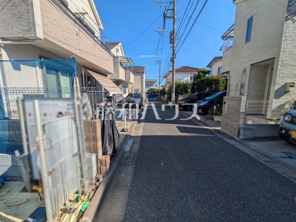 接道状況および現場風景 【練馬区石神井町7丁目】 接道状況および現場風景 【練馬区石神井町7丁目】