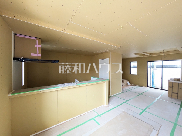 1号棟 リビング(施工中) 【うるま市喜仲2丁目】 1号棟 リビング(施工中) 【うるま市喜仲2丁目】