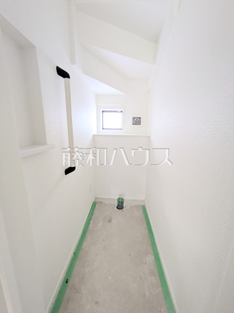 3号棟 トイレ(施工中) 【うるま市喜仲2丁目】 3号棟 トイレ(施工中) 【うるま市喜仲2丁目】