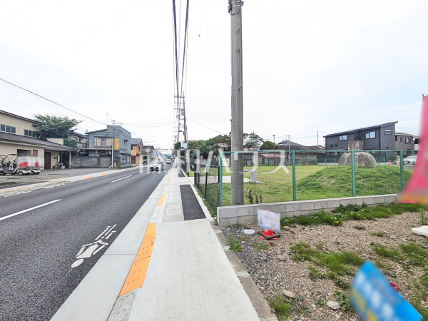 接道状況および現場風景 【八王子市諏訪町】 接道状況および現場風景 【八王子市諏訪町】