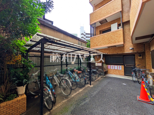駐輪場 【ライオンズマンション三鷹さくら通り】