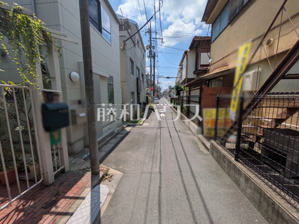 接道状況および現場風景 【杉並区阿佐谷南2丁目】 接道状況および現場風景 【杉並区阿佐谷南2丁目】